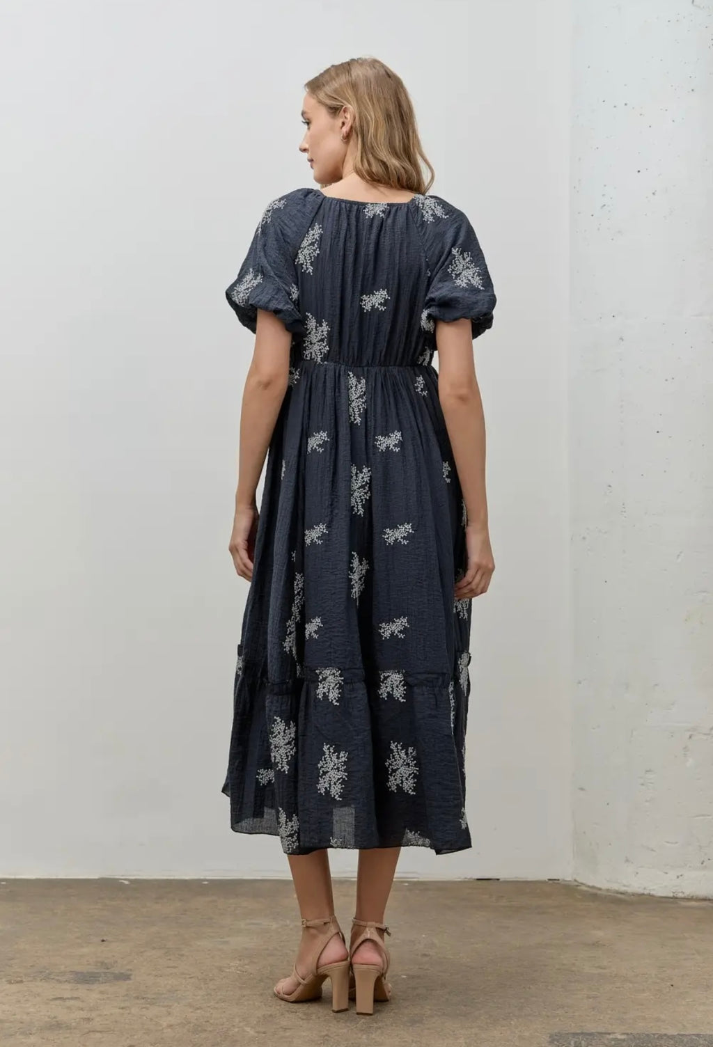 Embroidered Puff Sleeve Midi Dress