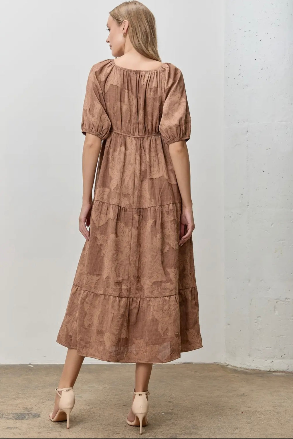 Jacquard Woven V-neck Short Sleeve Midi Dress