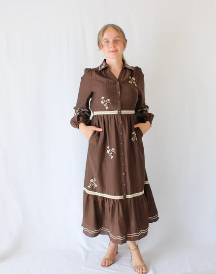 Olivia Embroidery Midi Dress